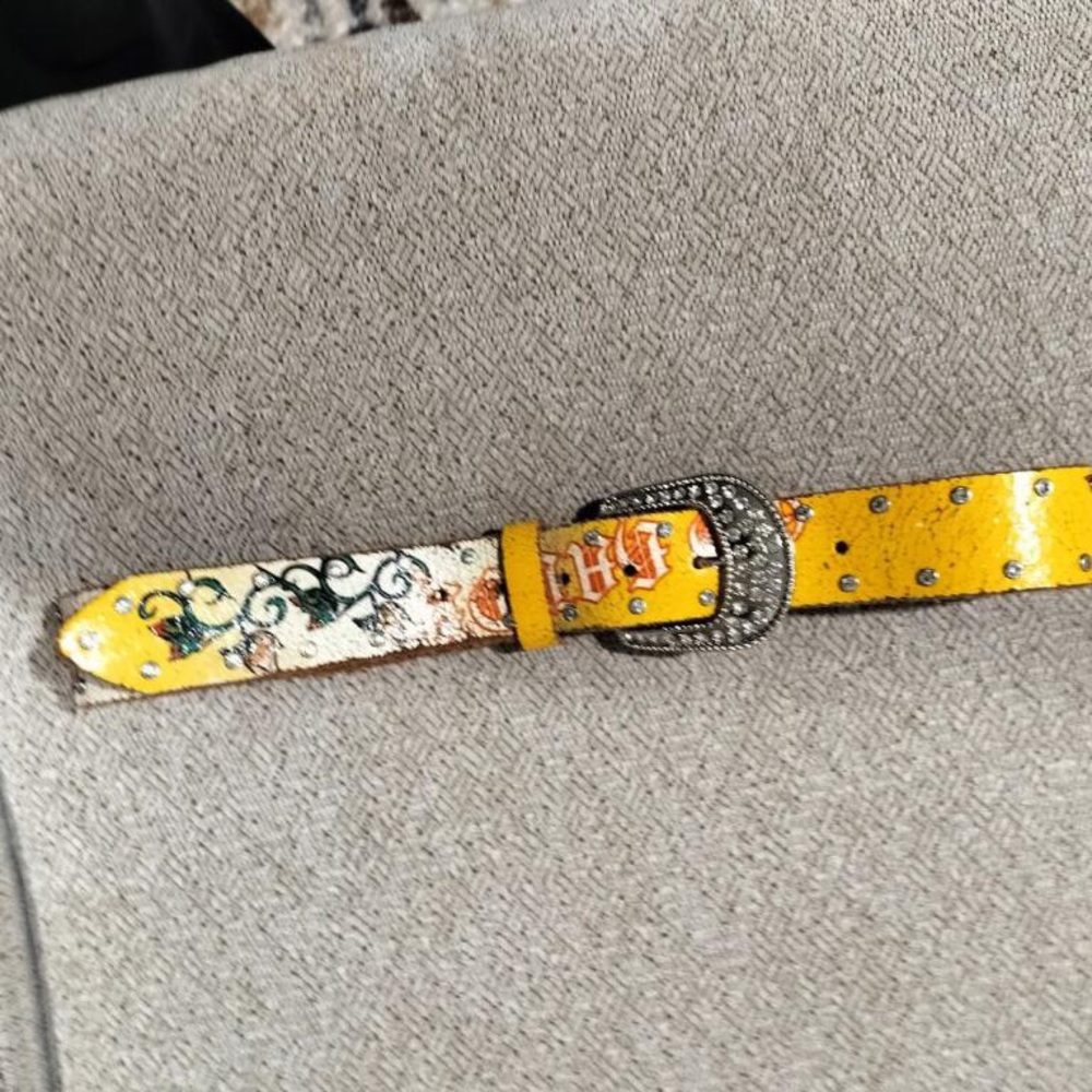 Ed hardy women’s belt lightly used